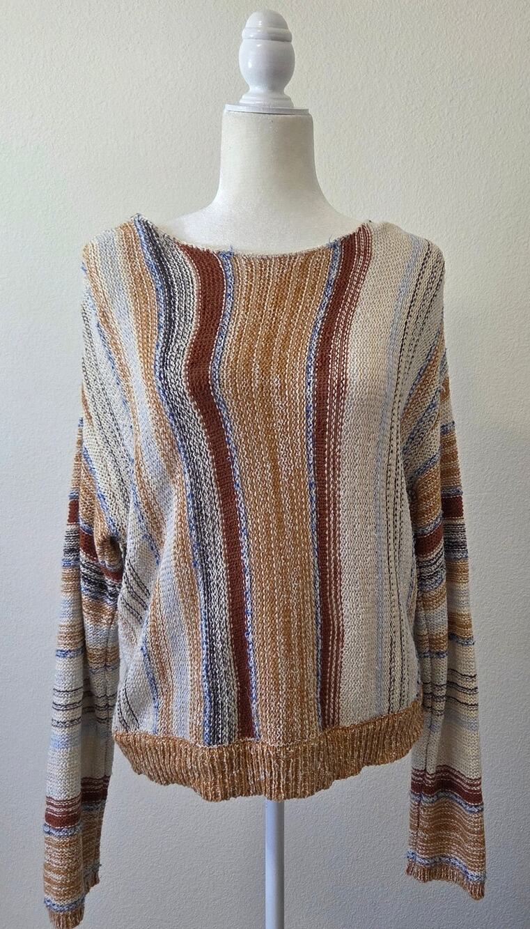 Daytrip Twisted Tulip Back Sweater Women's Size Small No Tags